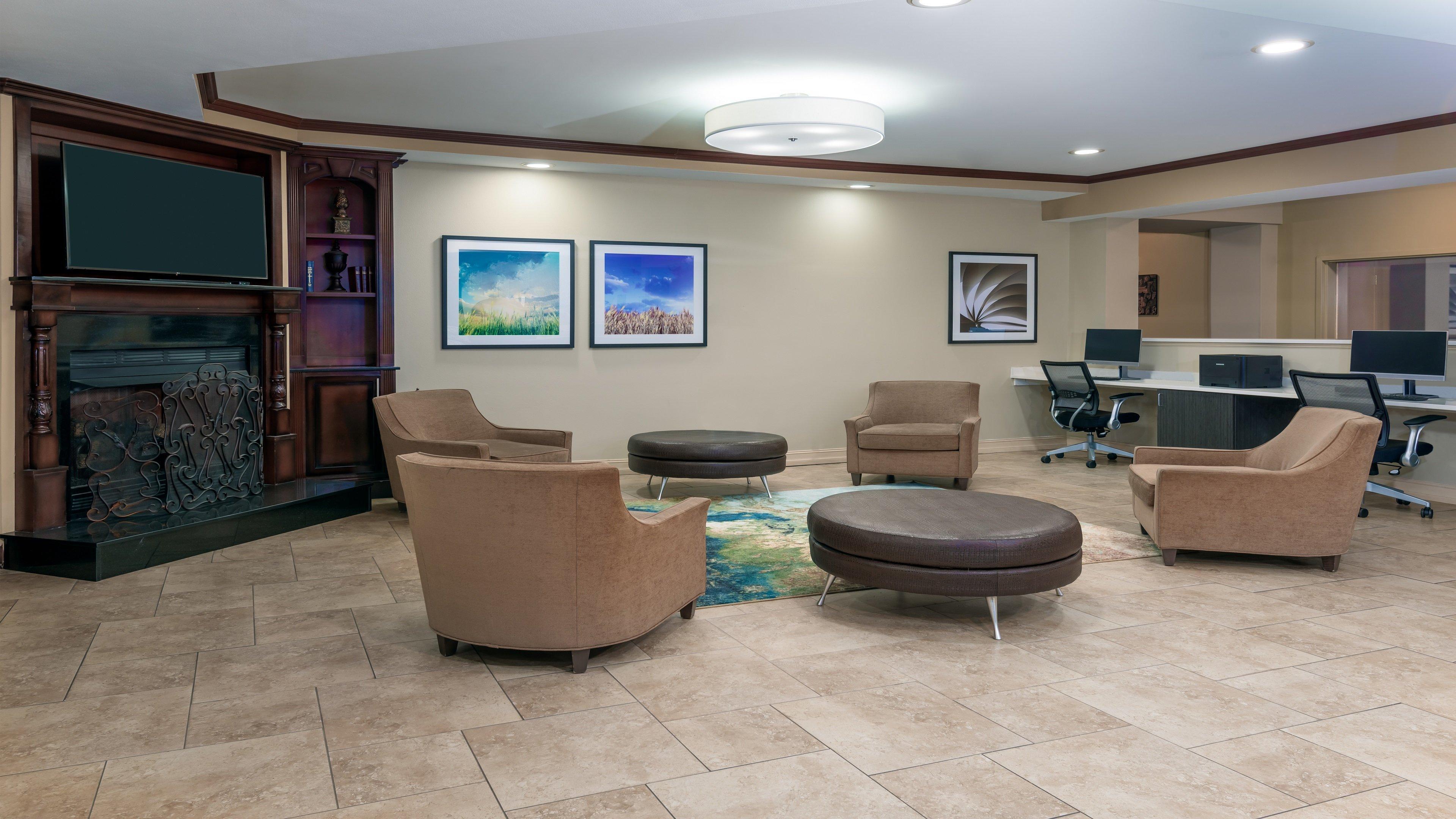 Candlewood Suites Athens By Ihg Exterior photo