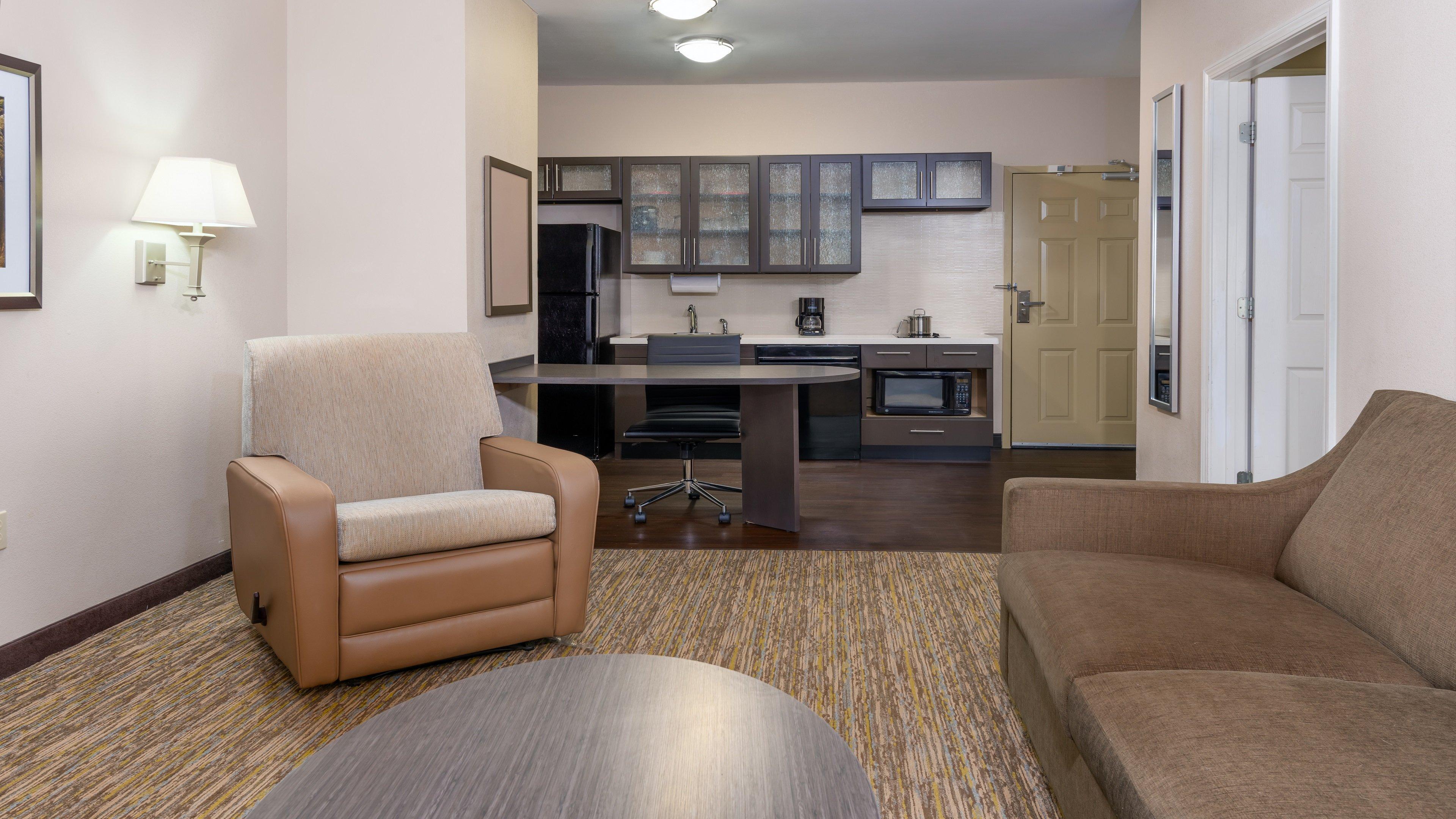 Candlewood Suites Athens By Ihg Exterior photo