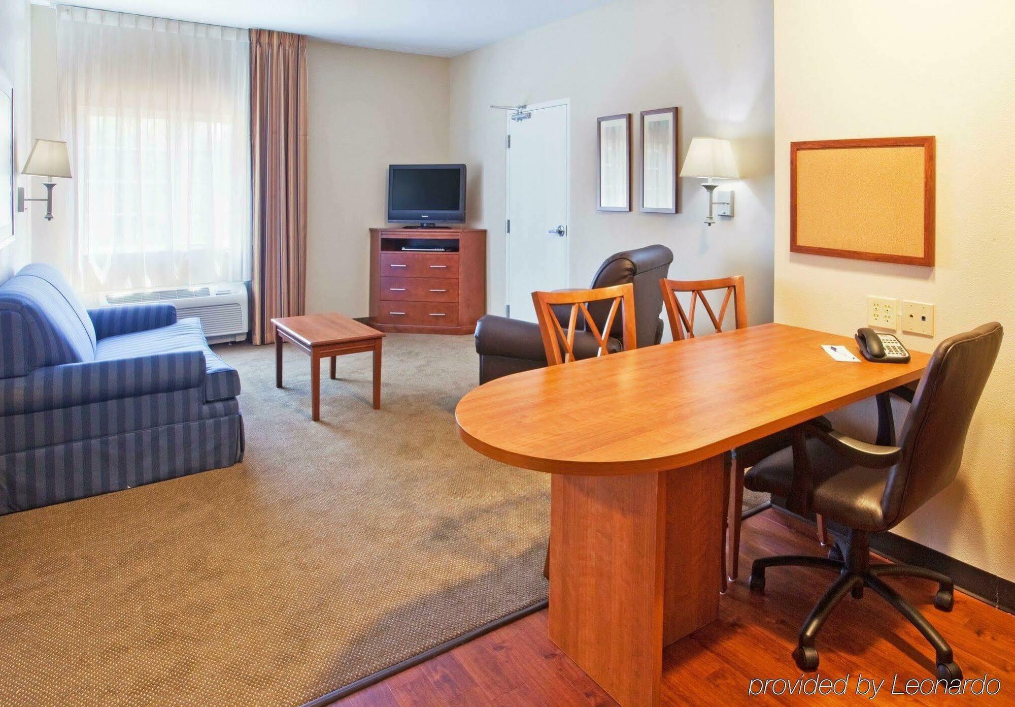 Candlewood Suites Athens By Ihg Room photo