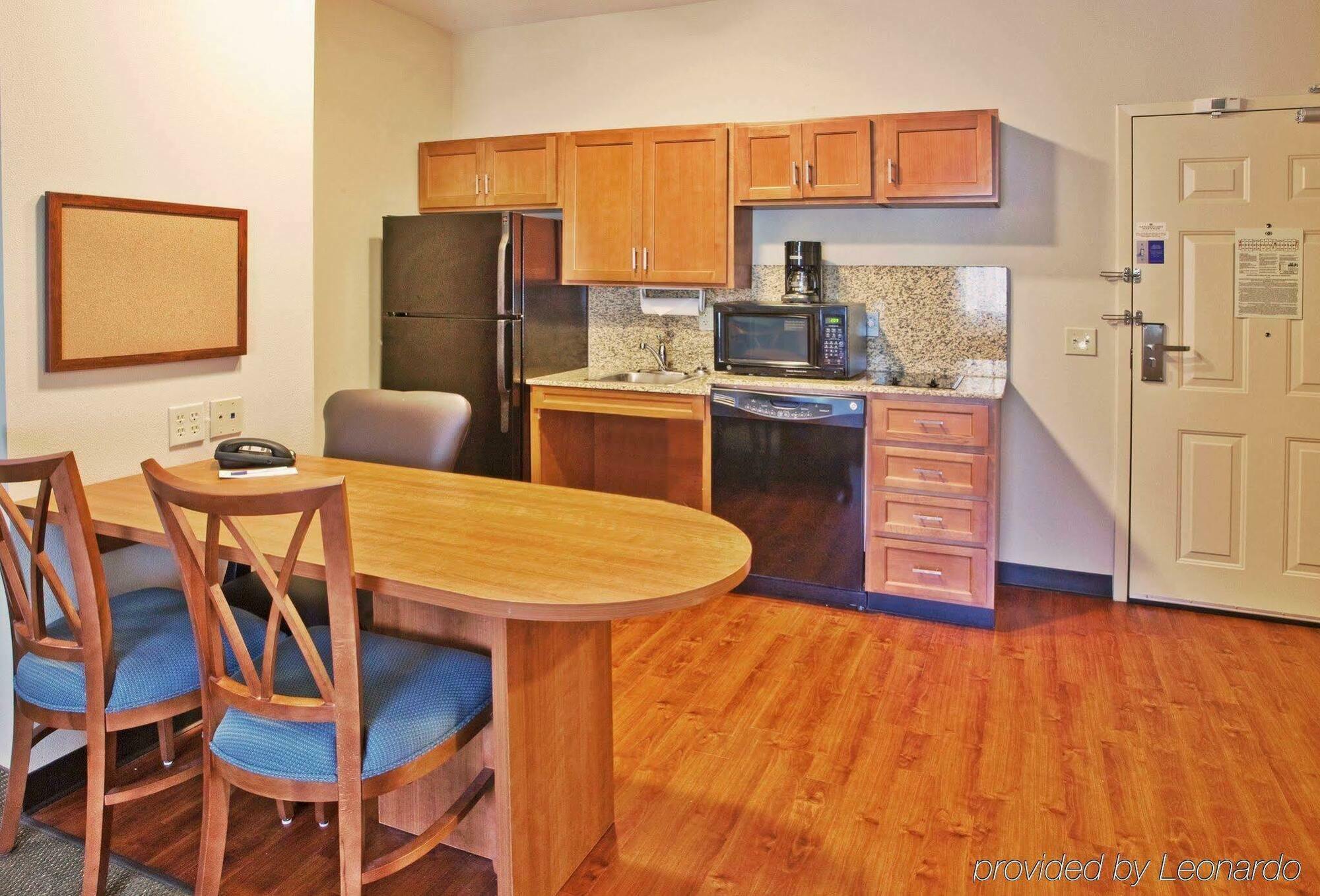 Candlewood Suites Athens By Ihg Room photo