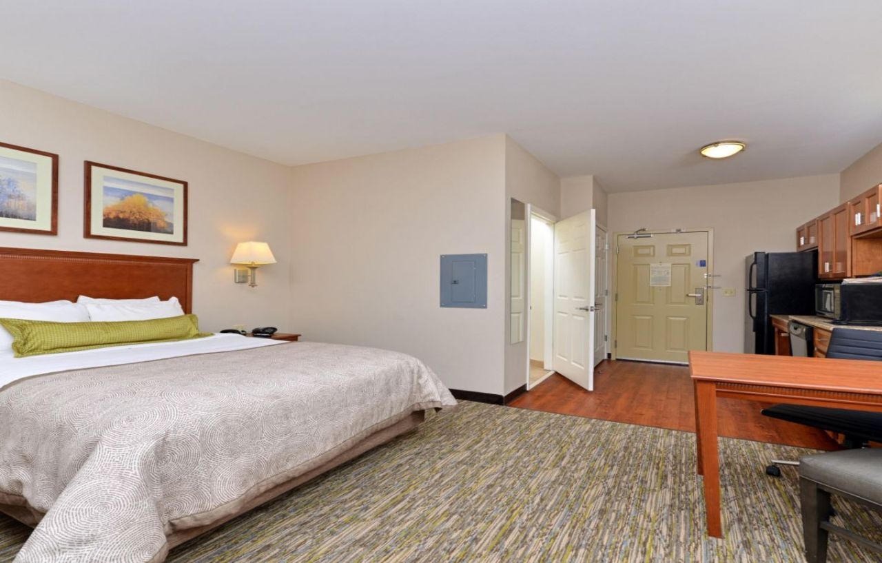 Candlewood Suites Athens By Ihg Exterior photo